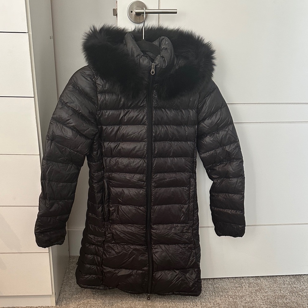 Duvetica Black Puffer Jacket with Fur Trim and removable hood/ trim